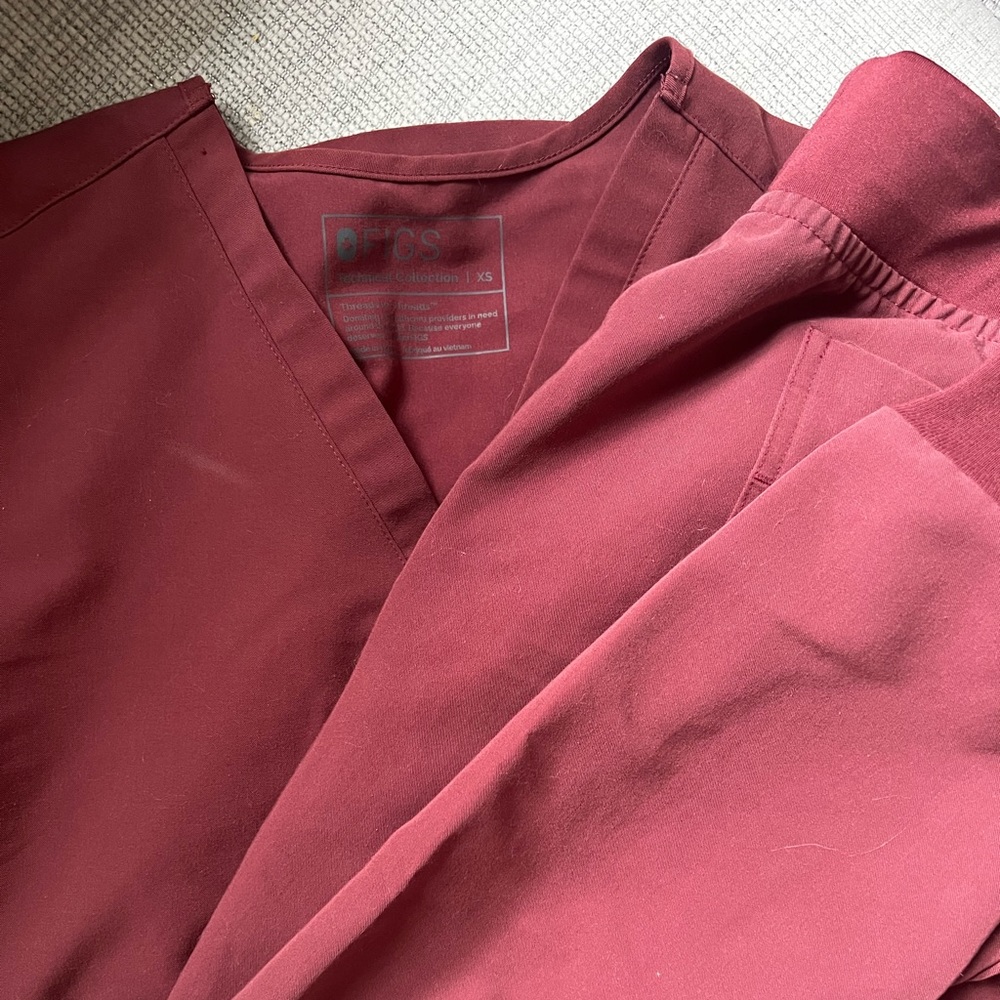 FIGS High Waisted Jogger Scrubs